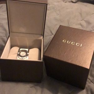Gucci twirl white canvas watch